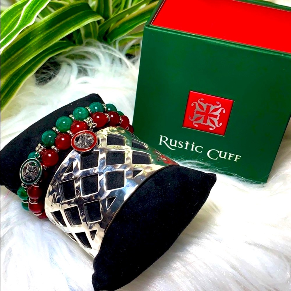 Rustic cuffs bracelets holiday Multi colors green red Renee metal